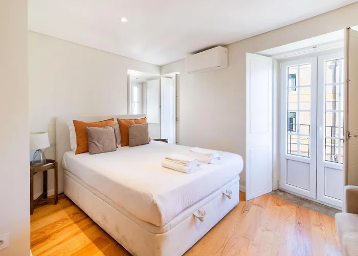 Discover Lisbons History - Stylish In Alfama 아파트 리스본