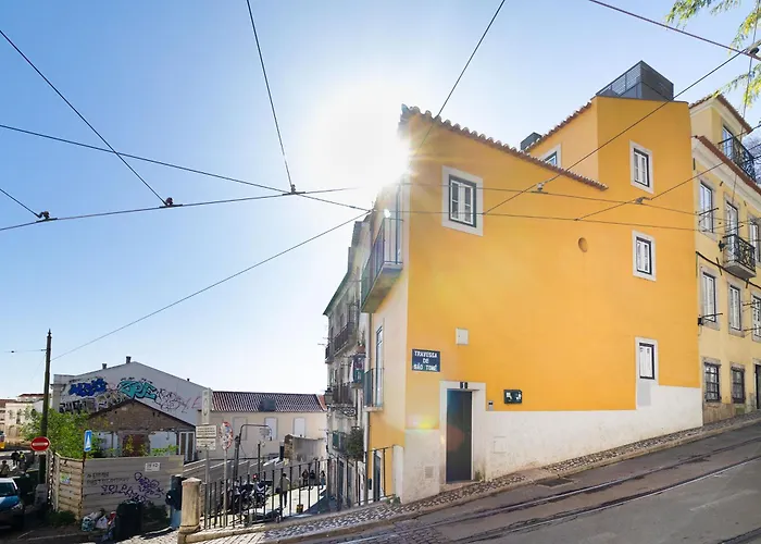 Discover Lisbons History - Stylish In Alfama 아파트