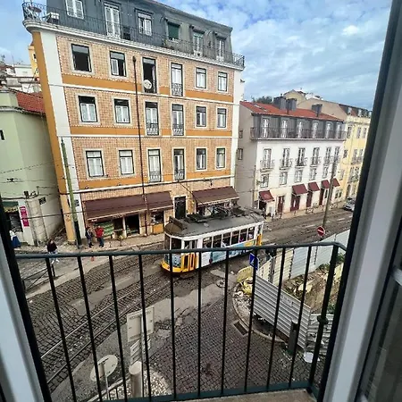 Discover Lisbons History - Stylish In Alfama Apartamento